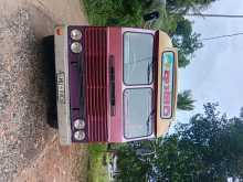 Ashok-Leyland Commet Super 2004 Lorry