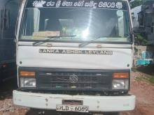 Ashok-Leyland E-comet 2007 Lorry