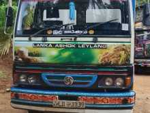 Ashok-Leyland Ecomet 912 2005 Lorry