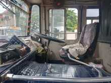 https://riyasewana.com/uploads/ashok-leyland-hino-power-2006-2713440512992.jpg