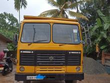 Ashok-Leyland Leyland 2010 Lorry