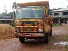 Ashok-Leyland Leyland 2010 Lorry