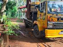 Ashok-Leyland Leyland 2006 Lorry