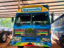 Ashok-Leyland Leyland 2004 Lorry