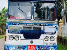 Ashok-Leyland Leyland 2004 Bus