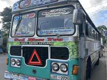 Ashok-Leyland Leyland 2004 Bus