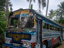Ashok-Leyland Leyland 2000 Bus