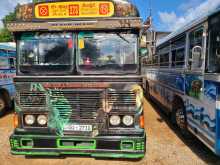 Ashok-Leyland Leyland 2002 Bus