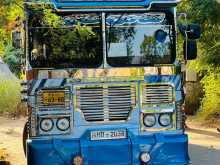 Ashok-Leyland Leyland 2011 Bus
