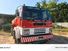 Ashok-Leyland Tanker 2010 Lorry