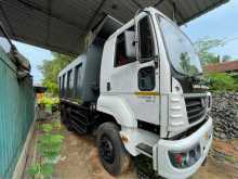 https://riyasewana.com/uploads/ashok-leyland-taurus-2518-314213322372.jpg
