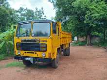 Ashok-Leyland Tipper 2005 Lorry