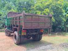 https://riyasewana.com/uploads/ashok-leyland-tiper-24832574893.jpg