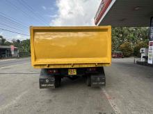 https://riyasewana.com/uploads/ashok-leyland-tipper-1010445624561.jpg