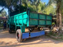 Ashok-Leyland Tipper 2004 Lorry