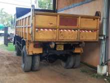 Ashok-Leyland Tipper 2010 Lorry