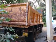 https://riyasewana.com/uploads/ashok-leyland-tipper-2010-2311220312163.jpg