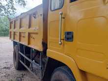 Ashok-Leyland Tipper 2011 Lorry