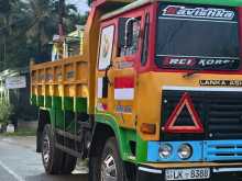 Ashok-Leyland Tipper 2011 Lorry