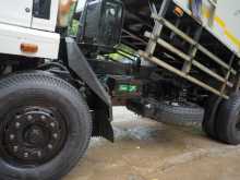 https://riyasewana.com/uploads/ashok-leyland-tusker-super-3213959235.jpg