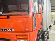Ashok-Leyland UFRE-COMMET 2010 Lorry