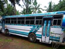 Ashok-Leyland Viking 2004 Bus