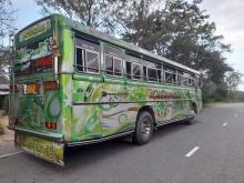 Ashok-Leyland Viking 2004 Bus