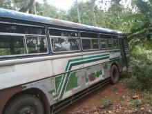 https://riyasewana.com/uploads/ashok-leyland-viking-292037056106.jpg