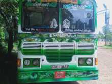 Ashok-Leyland Viking 2001 Bus