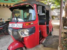 Bajaj RE 205 2016 Three Wheel