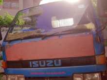 Isuzu Tipper 2004 Lorry