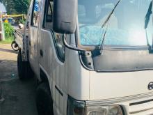 Atco KMC10215 2004 Crew Cab