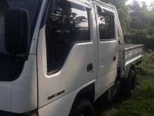 Atco KMC10315 2004 Crew Cab