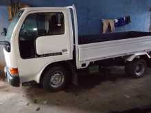 Nissan Atlas 2005 Lorry