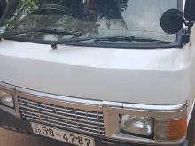 Nissan Vanette 1986 Van