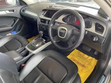 https://riyasewana.com/uploads/audi-a4-2-0-1810411124301.jpg
