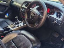 https://riyasewana.com/uploads/audi-a4-2-0-21815536035.jpg