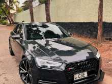 Audi A4 2018 Car