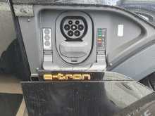 https://riyasewana.com/uploads/audi-e-trone-1115003322.jpg