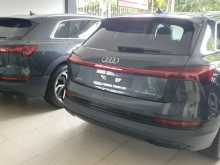 https://riyasewana.com/uploads/audi-e-trone-1713542262.jpg