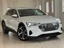 https://riyasewana.com/uploads/audi-etron-50-1055823992.jpg