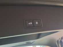https://riyasewana.com/uploads/audi-q2-0784417272-1222917554.jpg