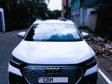 Audi Q4 2024 SUV