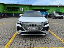 Audi Q4 2023 SUV