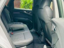https://riyasewana.com/uploads/audi-q4-e-tron-21140016434.jpg
