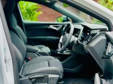https://riyasewana.com/uploads/audi-q4-e-tron-271258327003.jpg