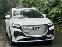 Audi Q4 S Line 2024 SUV