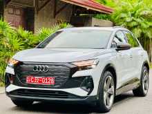 Audi Q4 Vorsprung S Line 2024 SUV