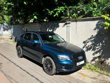 Audi Q5 2011 SUV