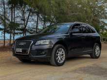 Audi Q5 Quattro 2011 SUV